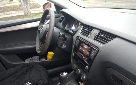 Skoda Octavia, 2017 год, 1 300 000 рублей, 10 фотография