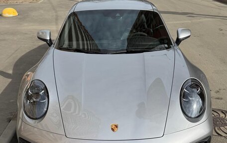 Porsche 911, 2022 год, 18 500 000 рублей, 2 фотография