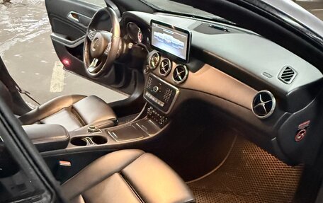 Mercedes-Benz CLA, 2018 год, 2 500 000 рублей, 3 фотография