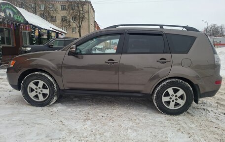 Mitsubishi Outlander III рестайлинг 3, 2011 год, 1 120 000 рублей, 4 фотография