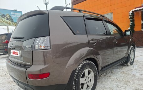 Mitsubishi Outlander III рестайлинг 3, 2011 год, 1 120 000 рублей, 5 фотография