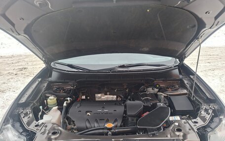 Mitsubishi Outlander III рестайлинг 3, 2011 год, 1 120 000 рублей, 8 фотография