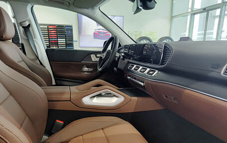 Mercedes-Benz GLE, 2025 год, 12 000 000 рублей, 15 фотография