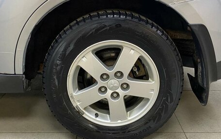 Mitsubishi Outlander III рестайлинг 3, 2008 год, 913 000 рублей, 9 фотография