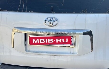 Toyota Land Cruiser Prado 150 рестайлинг 2, 2010 год, 2 520 000 рублей, 17 фотография