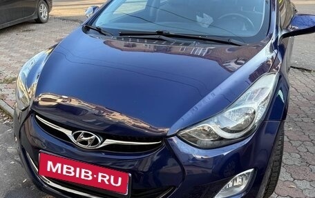 Hyundai Elantra V, 2012 год, 1 350 000 рублей, 1 фотография