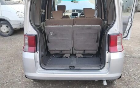 Honda Mobilio I, 2003 год, 420 000 рублей, 2 фотография