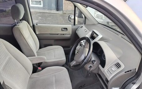 Honda Mobilio I, 2003 год, 420 000 рублей, 9 фотография