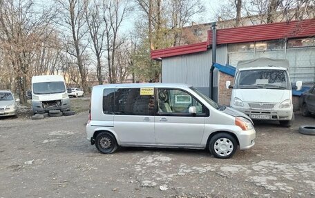 Honda Mobilio I, 2003 год, 420 000 рублей, 16 фотография