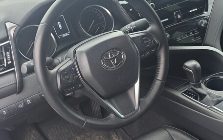 Toyota Camry, 2021 год, 3 000 000 рублей, 4 фотография