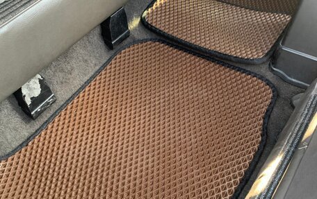 Nissan Terrano II рестайлинг, 1993 год, 530 000 рублей, 10 фотография