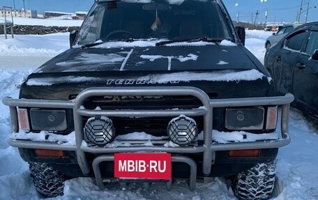 Nissan Terrano II рестайлинг, 1993 год, 530 000 рублей, 2 фотография