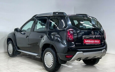 Renault Duster I рестайлинг, 2017 год, 1 370 000 рублей, 4 фотография