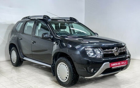 Renault Duster I рестайлинг, 2017 год, 1 370 000 рублей, 3 фотография