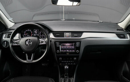 Skoda Rapid I, 2018 год, 1 420 000 рублей, 9 фотография