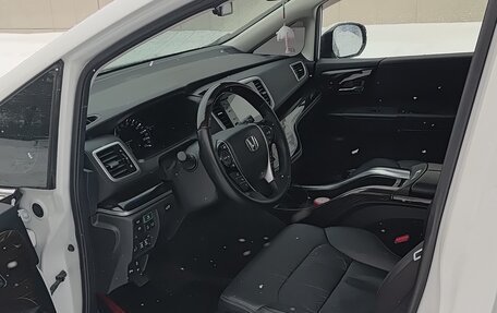 Honda Odyssey IV, 2021 год, 5 000 000 рублей, 10 фотография