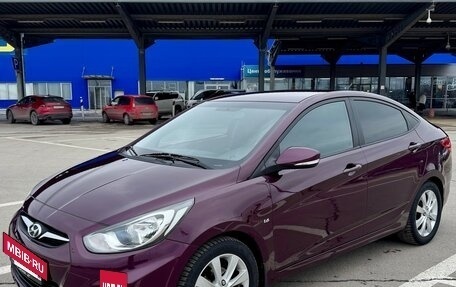 Hyundai Solaris II рестайлинг, 2013 год, 970 000 рублей, 6 фотография