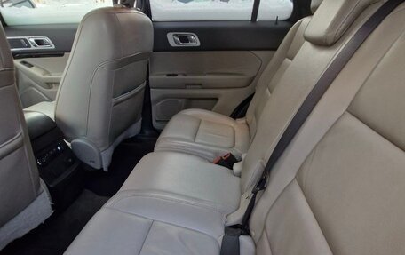 Ford Explorer VI, 2013 год, 2 200 000 рублей, 11 фотография