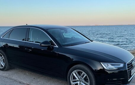 Audi A4, 2017 год, 2 150 000 рублей, 10 фотография