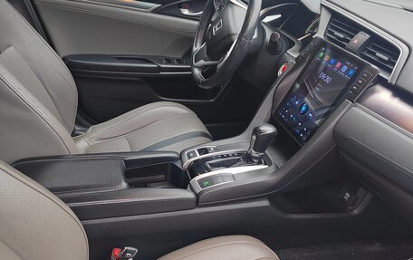 Honda Civic IX, 2016 год, 1 800 000 рублей, 8 фотография