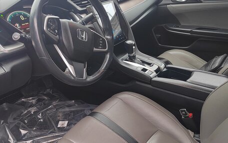 Honda Civic IX, 2016 год, 1 800 000 рублей, 17 фотография