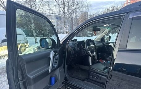 Toyota Land Cruiser Prado 150 рестайлинг 2, 2012 год, 2 490 000 рублей, 13 фотография