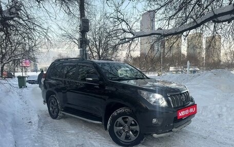 Toyota Land Cruiser Prado 150 рестайлинг 2, 2012 год, 2 490 000 рублей, 11 фотография