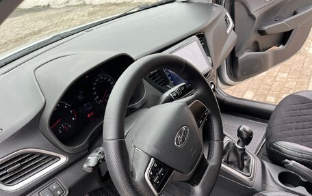 Hyundai Solaris II рестайлинг, 2018 год, 1 150 000 рублей, 11 фотография