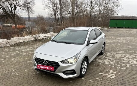 Hyundai Solaris II рестайлинг, 2018 год, 1 150 000 рублей, 7 фотография
