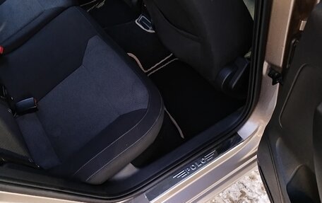 Volkswagen Polo VI (EU Market), 2016 год, 1 200 000 рублей, 10 фотография