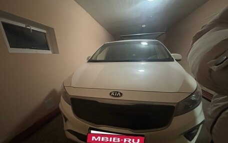 KIA Carnival III, 2020 год, 3 100 000 рублей, 5 фотография