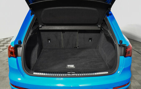 Audi Q3, 2019 год, 2 895 000 рублей, 17 фотография