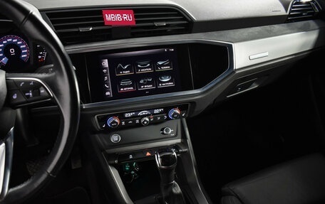 Audi Q3, 2019 год, 2 895 000 рублей, 14 фотография