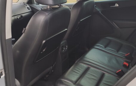 Volkswagen Tiguan I, 2010 год, 1 090 000 рублей, 4 фотография