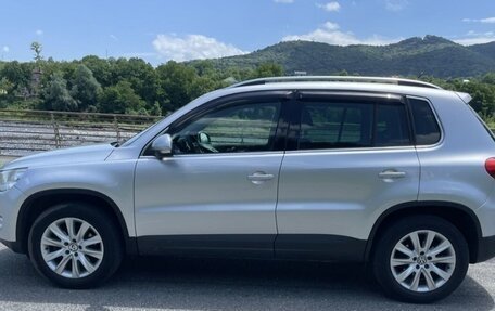 Volkswagen Tiguan I, 2010 год, 1 090 000 рублей, 2 фотография