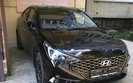 Hyundai Solaris II рестайлинг, 2021 год, 2 100 000 рублей, 8 фотография