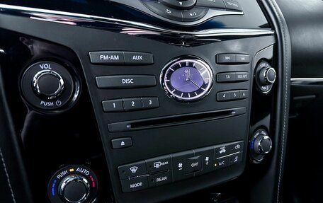 Infiniti QX80 I рестайлинг, 2015 год, 3 400 000 рублей, 19 фотография