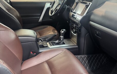 Toyota Land Cruiser Prado 150 рестайлинг 2, 2019 год, 5 630 000 рублей, 11 фотография