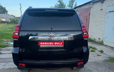 Toyota Land Cruiser Prado 150 рестайлинг 2, 2019 год, 5 630 000 рублей, 8 фотография