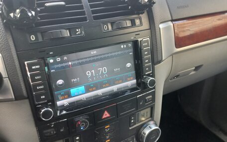 Volkswagen Touareg III, 2005 год, 725 000 рублей, 4 фотография