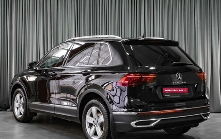 Volkswagen Tiguan II, 2021 год, 4 179 000 рублей, 2 фотография