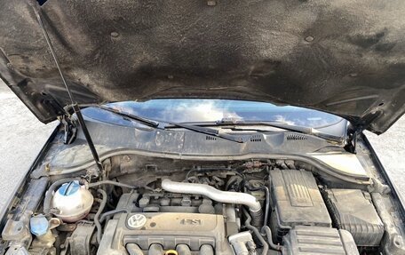 Volkswagen Passat B6, 2005 год, 330 000 рублей, 7 фотография