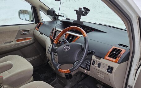 Toyota Noah III, 2006 год, 870 000 рублей, 11 фотография