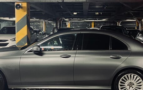 Mercedes-Benz E-Класс, 2018 год, 3 650 000 рублей, 17 фотография