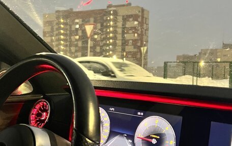 Mercedes-Benz E-Класс, 2018 год, 3 650 000 рублей, 20 фотография