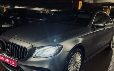 Mercedes-Benz E-Класс, 2018 год, 3 650 000 рублей, 16 фотография