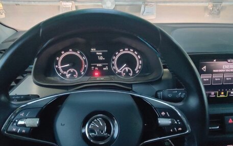 Skoda Rapid II, 2021 год, 1 650 000 рублей, 9 фотография