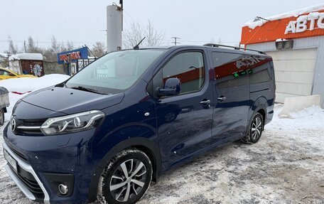 Toyota ProAce II, 2019 год, 2 980 000 рублей, 3 фотография