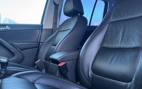 Volkswagen Tiguan I, 2010 год, 1 075 000 рублей, 16 фотография