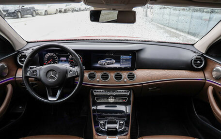 Mercedes-Benz E-Класс, 2016 год, 2 999 999 рублей, 10 фотография